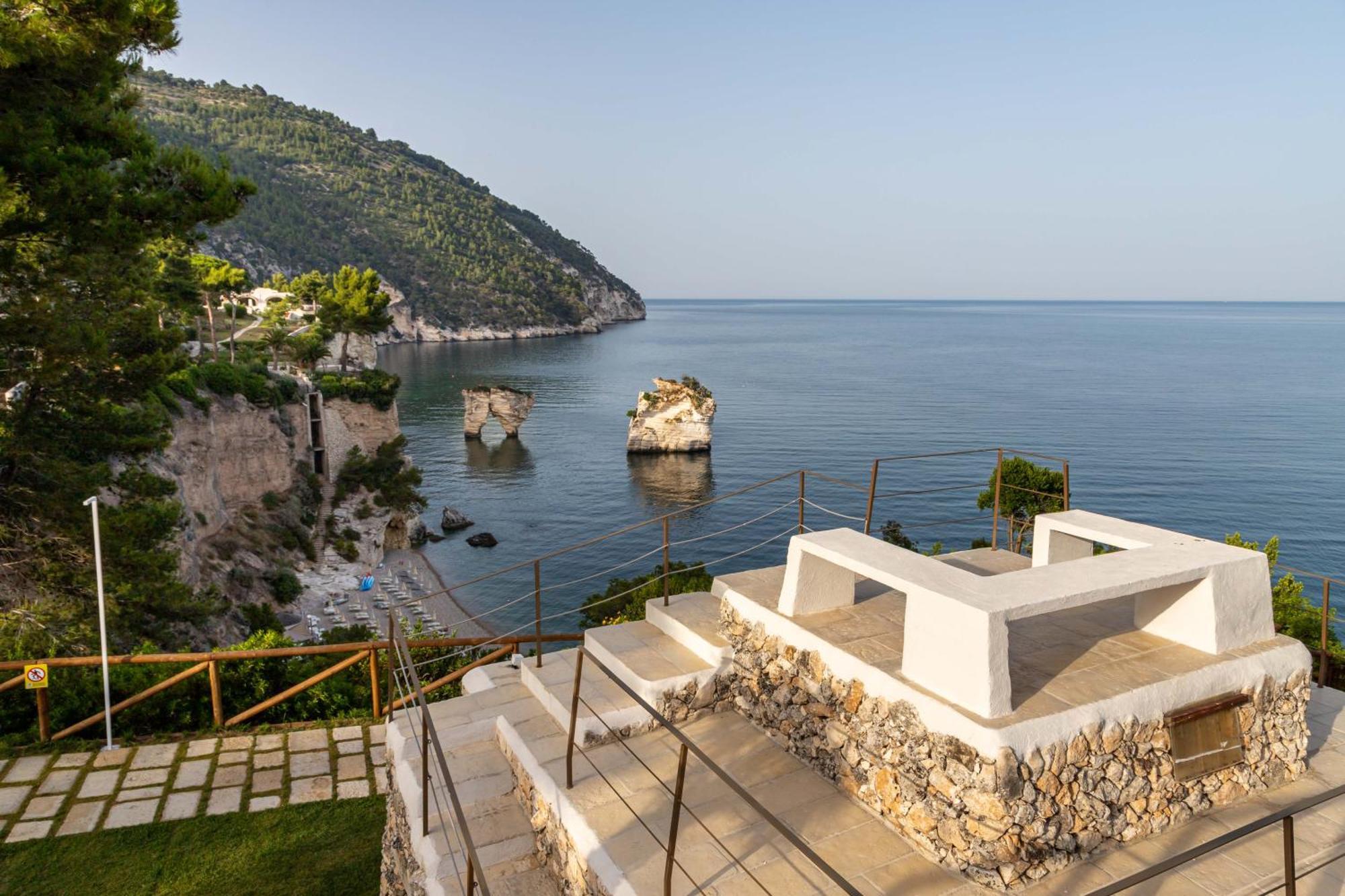 Ah Premium Baia Dei Faraglioni Hotel Матината Екстериор снимка