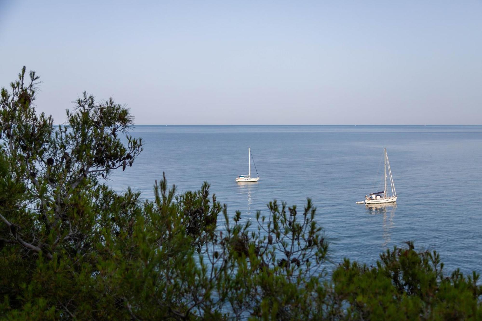 Ah Premium Baia Dei Faraglioni Hotel Матината Екстериор снимка