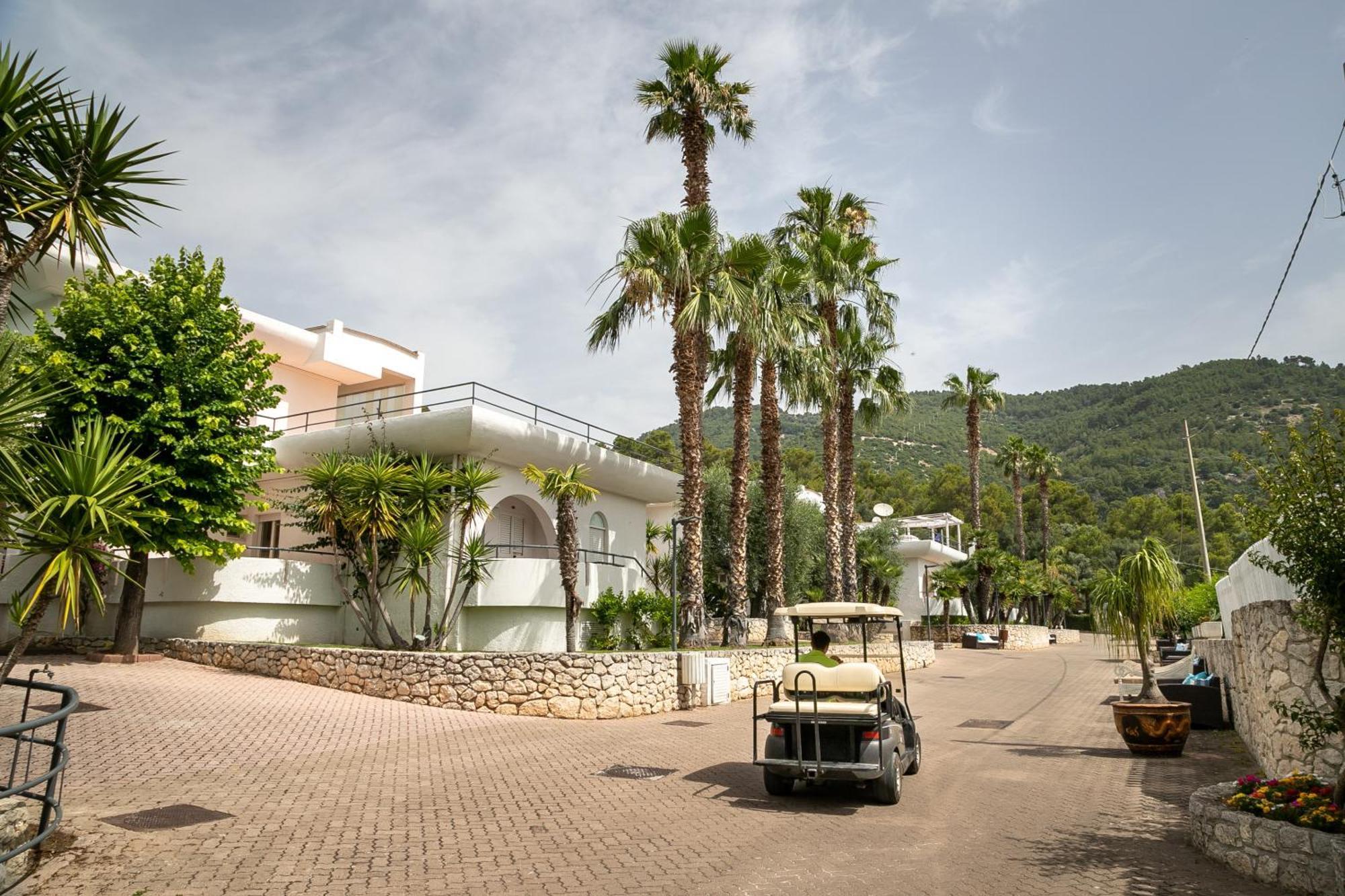 Ah Premium Baia Dei Faraglioni Hotel Матината Екстериор снимка