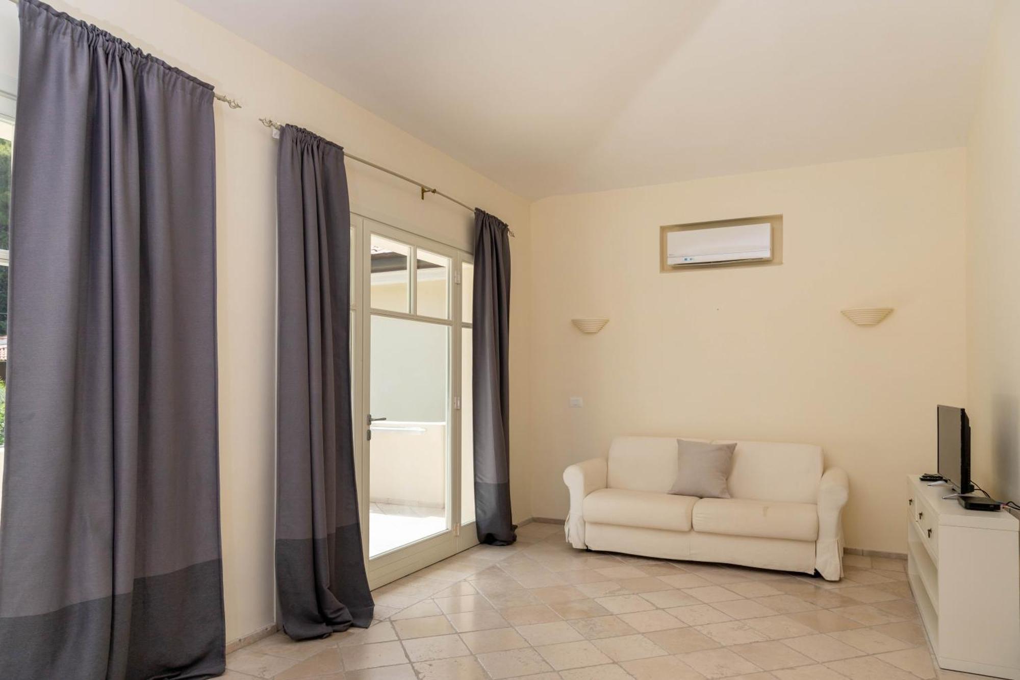 Ah Premium Baia Dei Faraglioni Hotel Матината Екстериор снимка