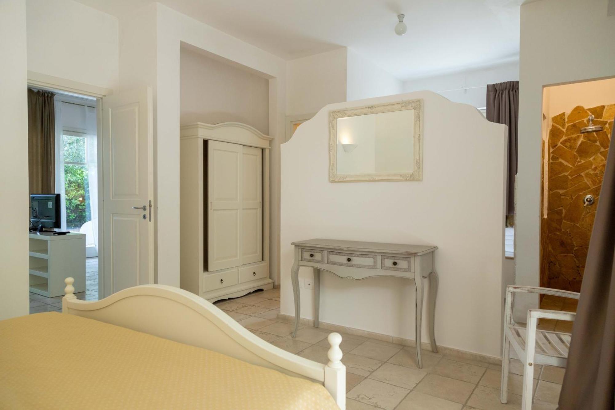 Ah Premium Baia Dei Faraglioni Hotel Матината Екстериор снимка