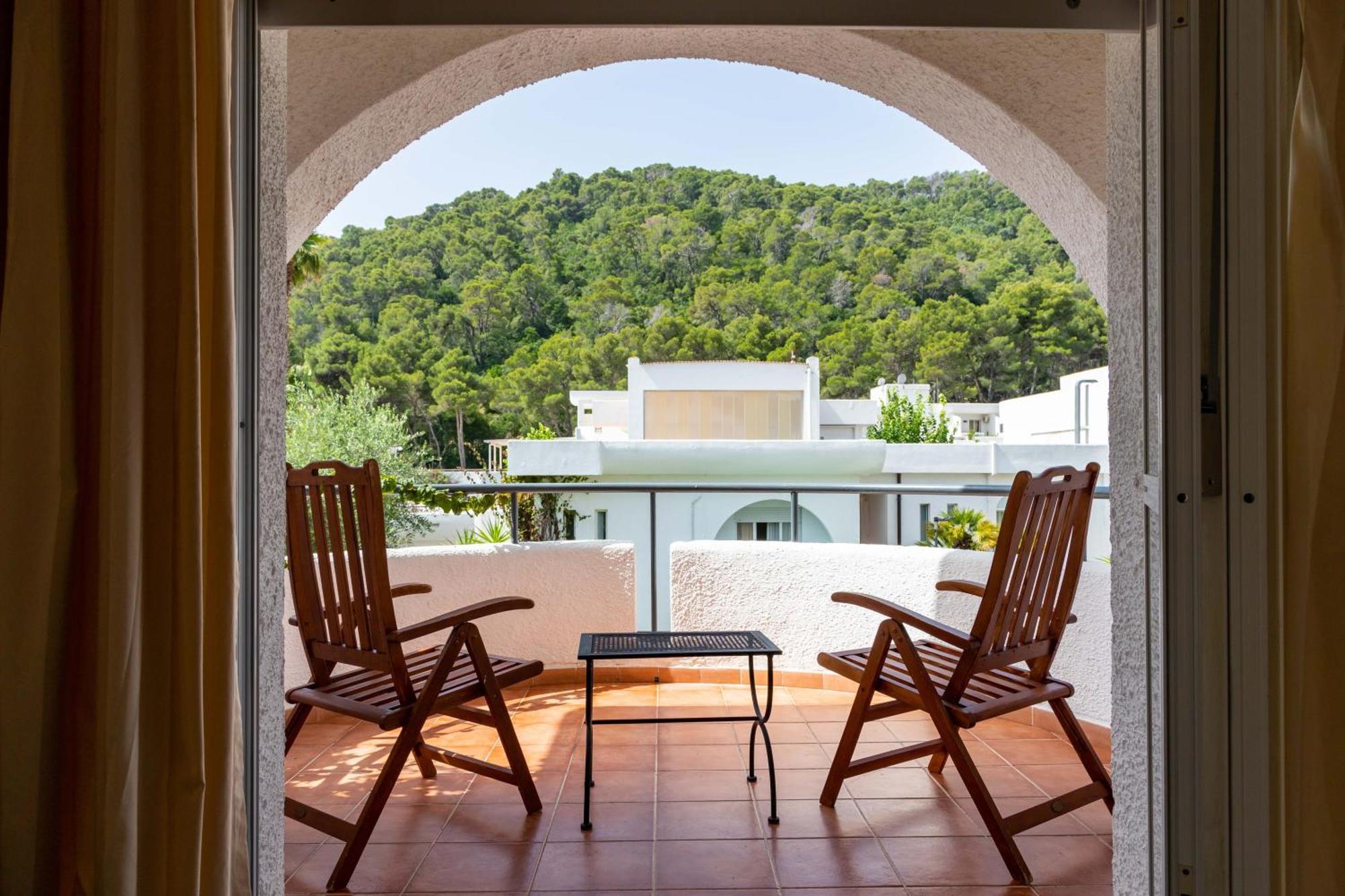 Ah Premium Baia Dei Faraglioni Hotel Матината Екстериор снимка